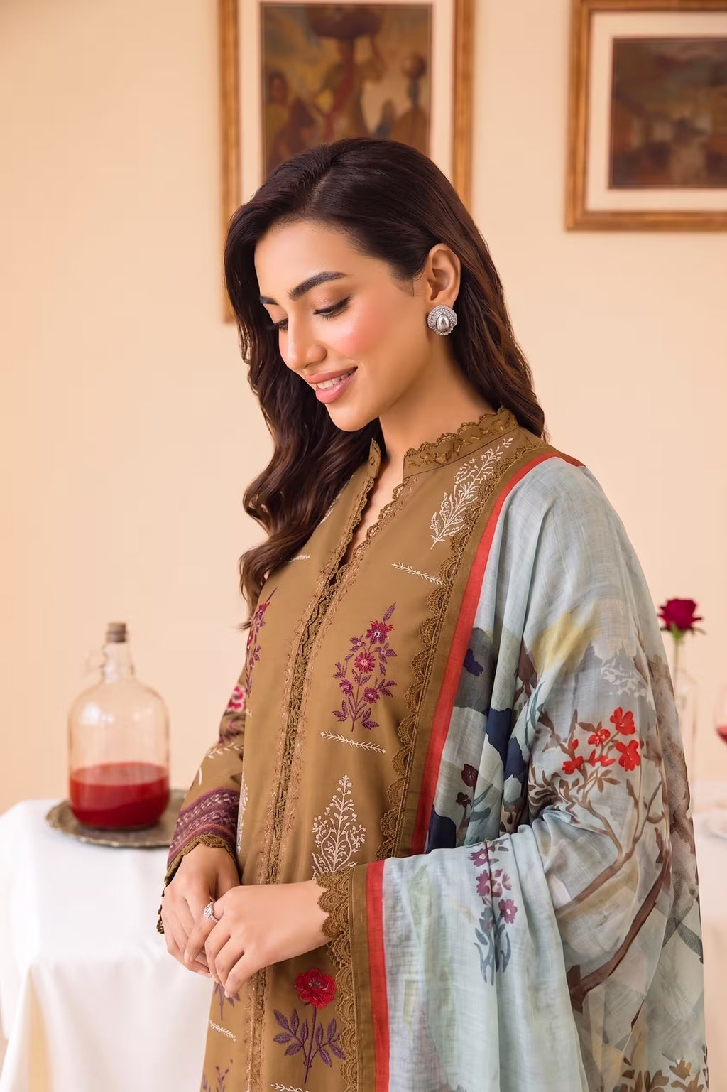Dune Aura 3PC unstitched printed lawn — detail