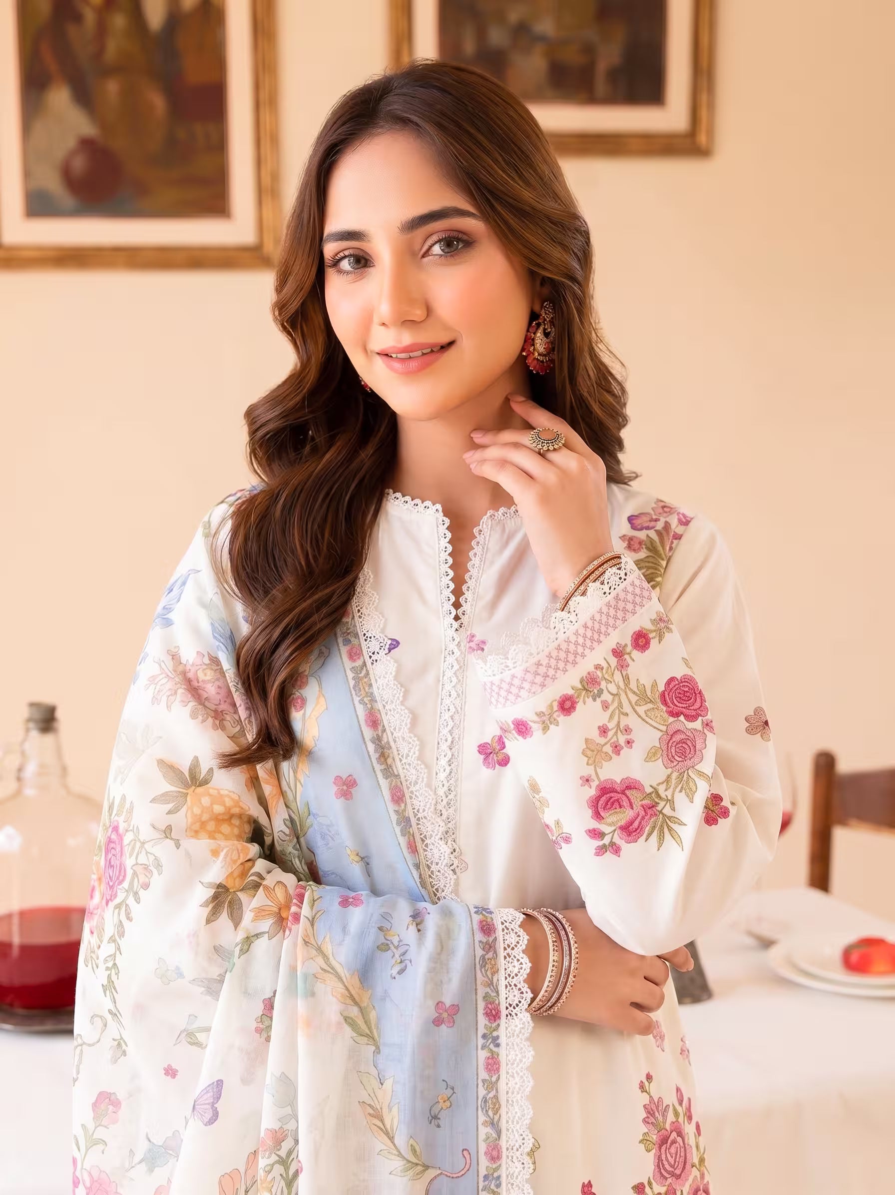 Ivory Grace 3PC unstitched printed lawn — detail