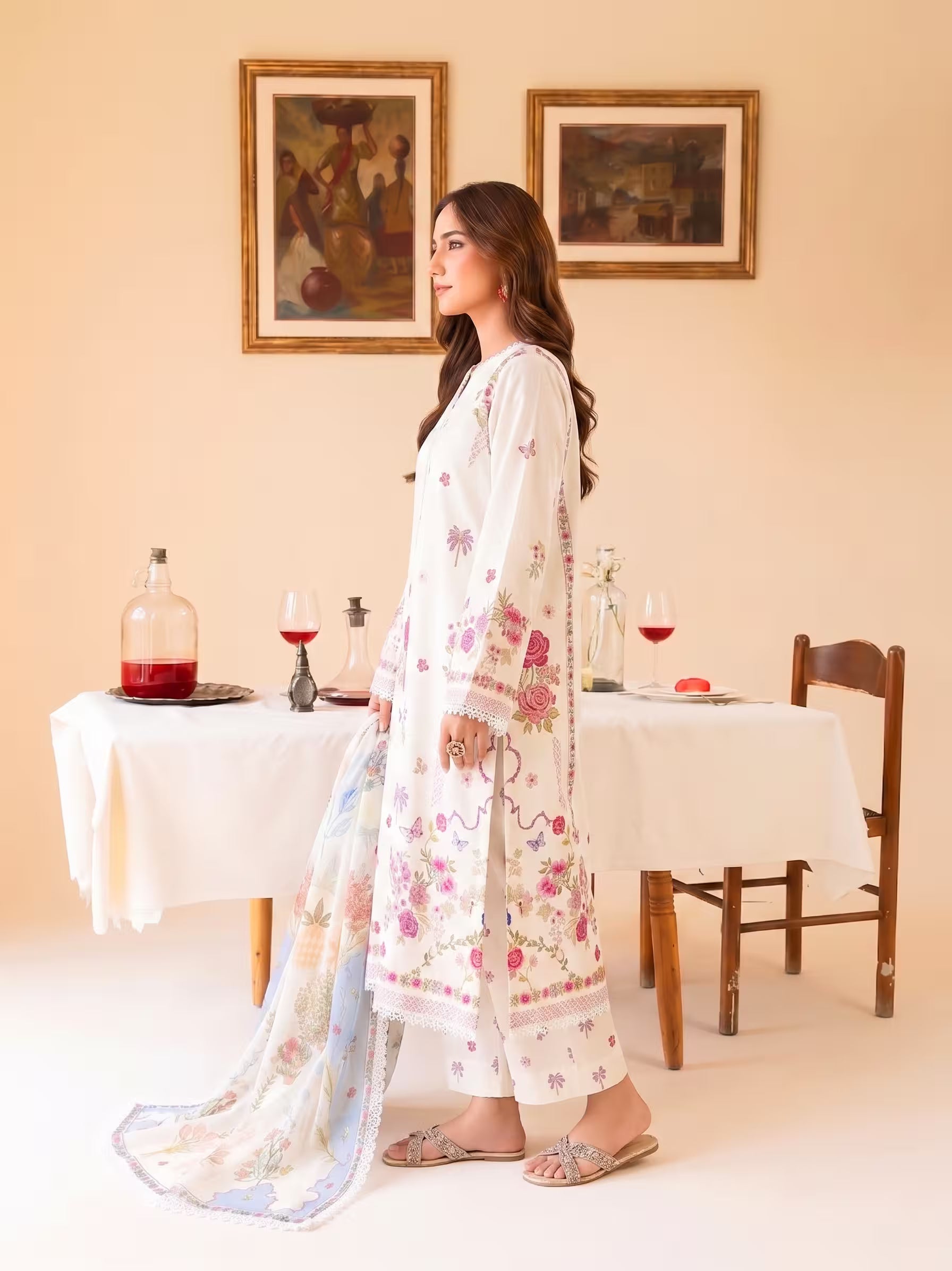 Ivory Grace 3PC unstitched printed lawn — detail