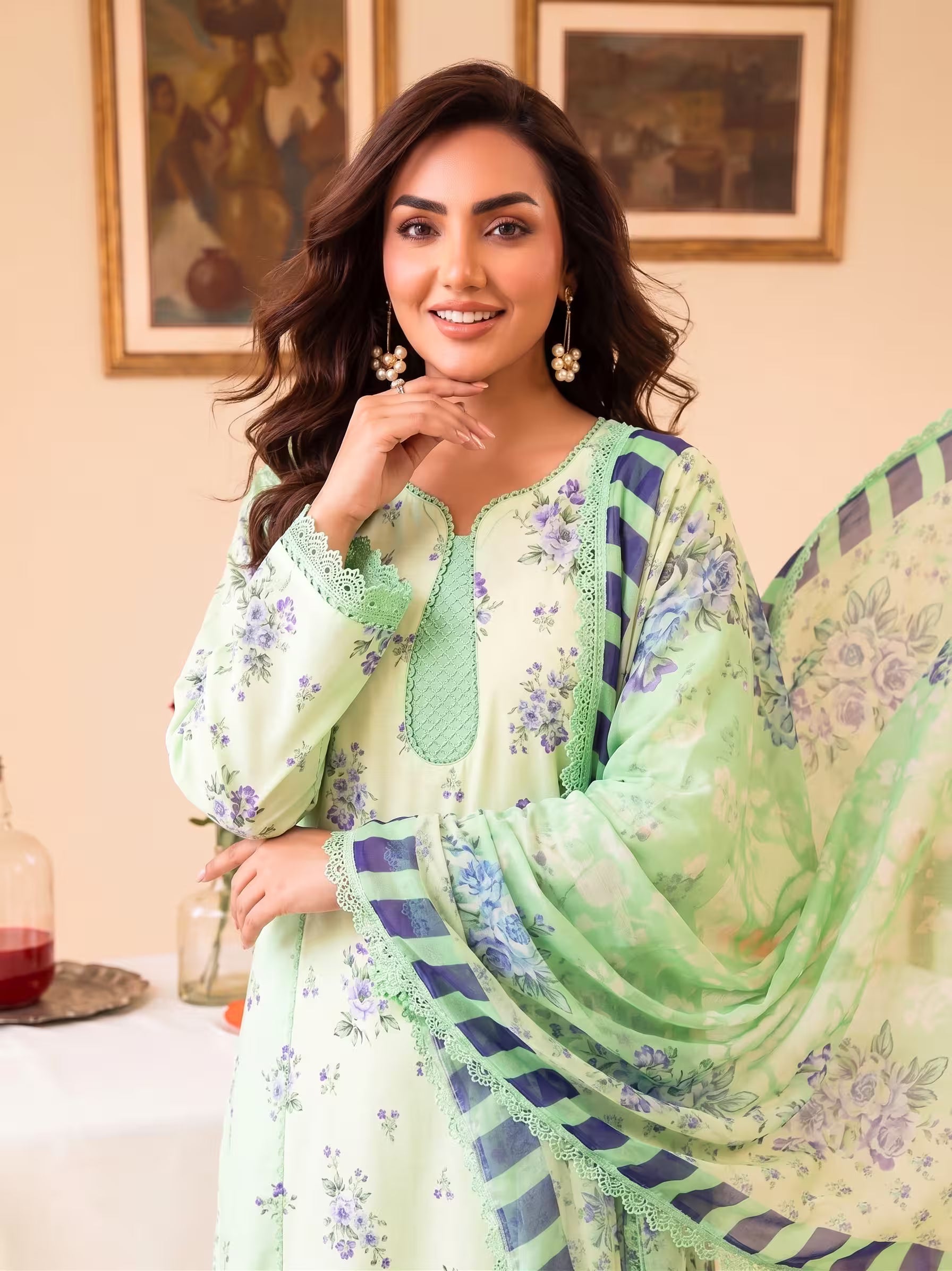 Leaf Lush 3PC unstitched printed lawn — detail
